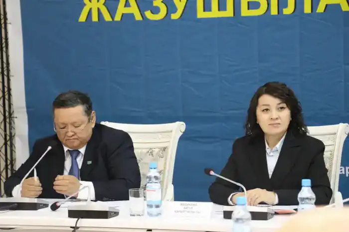 Международный литературный форум и презентация новых книг состоялись в Павлодаре (5)