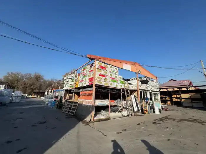 В Алматы снесли барьер незаконности: рынок "Уміт" покинул арену Павлодаре