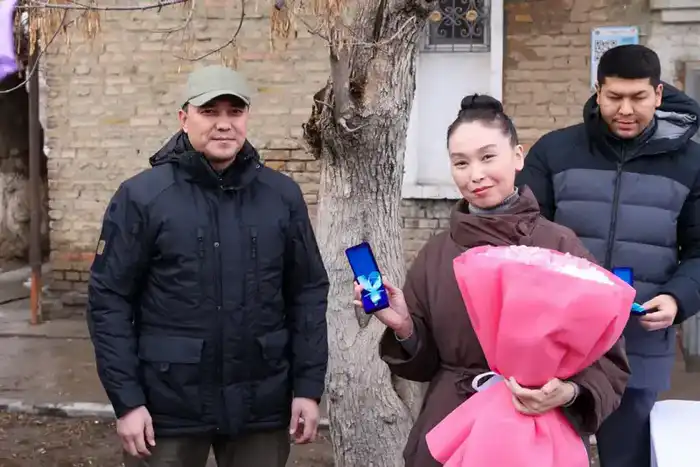 В Шымкенте 20 семей получили новые квартиры в рамках модернизации «Зелёной балки» (3)