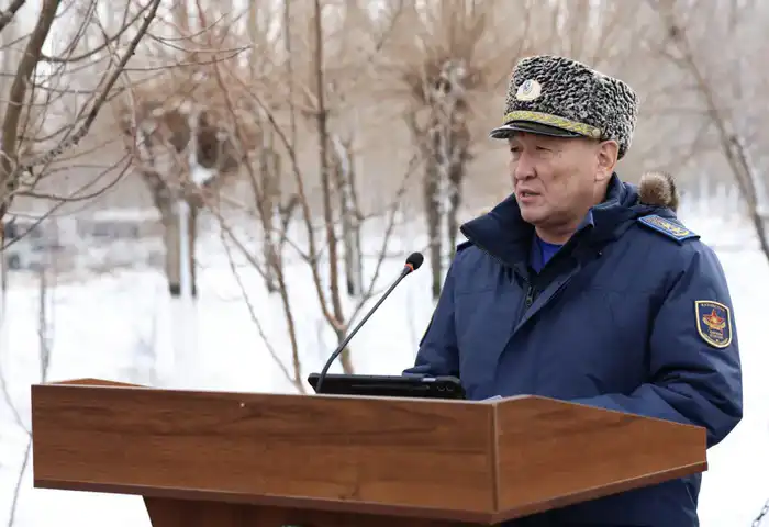 Открытие мемориальной доски Бауыржану Момышулы: укрепление исторической памяти и военного наследия Павлодаре