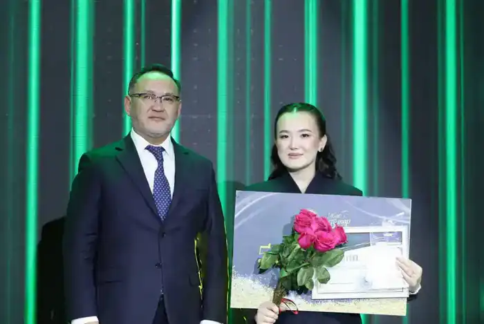 «Жас тұлпар – 2025»: награждены лучшие из молодежи Мангистау Павлодаре