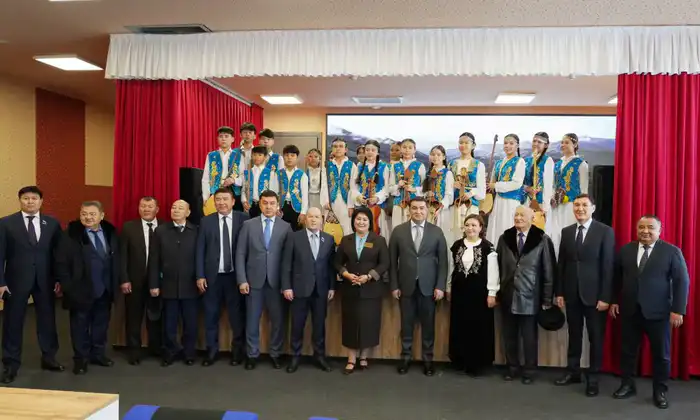 В ТУРКЕСТАНСКОЙ ОБЛАСТИ В РАМКАХ ПРОЕКТА «ШКОЛЫ БУДУЩЕГО» ВВОДИТСЯ 29 ШКОЛ (6)