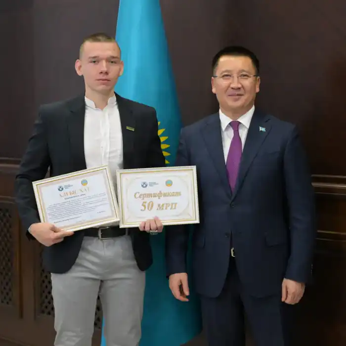 В Павлодаре вручили премию акима области «Шебер асуы» (9)