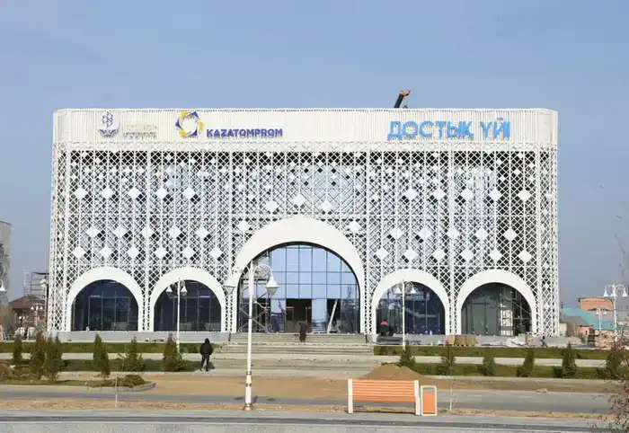 Кызылорда: культурный центр и фонтаны на горизонте! Павлодаре