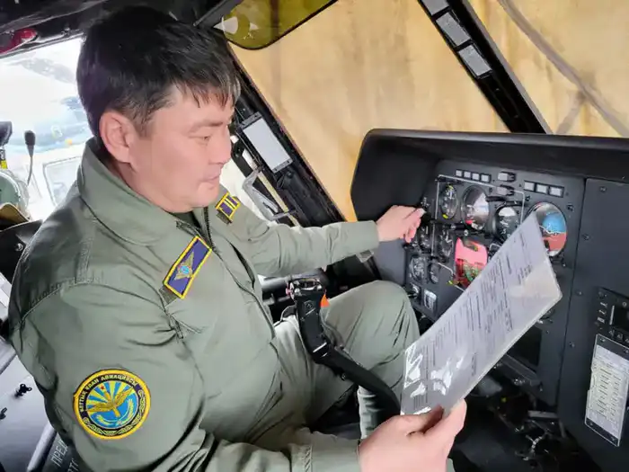 Гвардейцы прошли масштабные учебно-методические сборы по лётной подготовке (4)