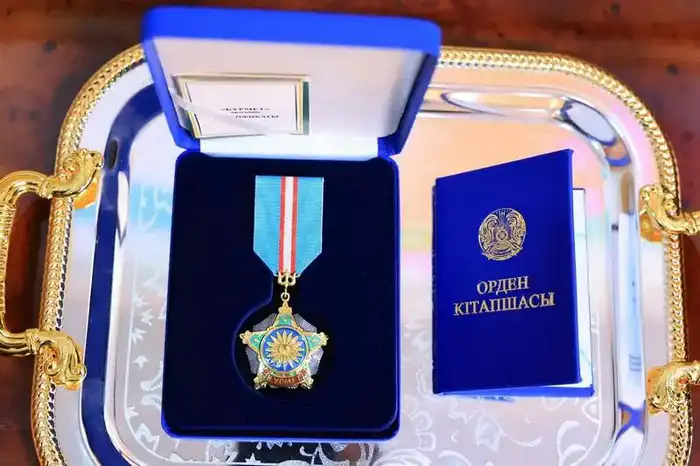 Представители рабочих профессий Карагандинской области получили государственные награды (3)