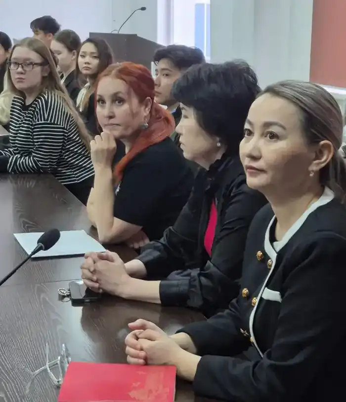 «Таза Қазақстан»: столичные ветераны поделились опытом с молодежью в сохранении природы (4)