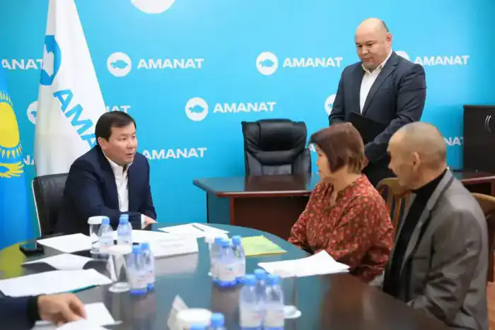 На прием к акиму области обратилось 15 актюбинцев (6)