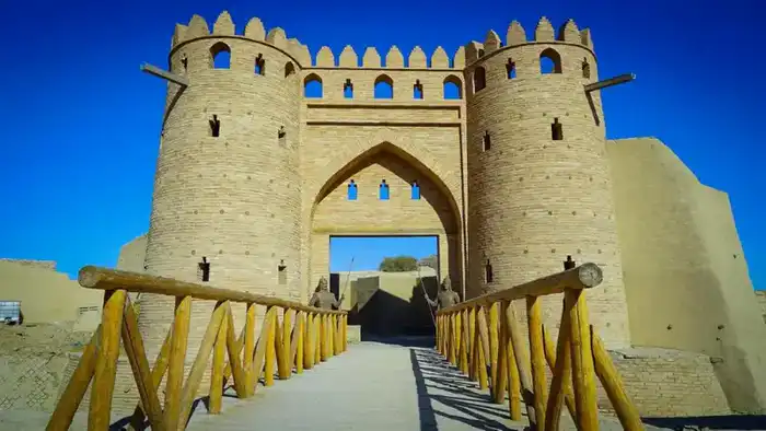 ТУРКЕСТАН: РАССМОТРЕЛИ ВОПРОС УЛУЧШЕНИЯ ИНФРАСТРУКТУРЫ ИСТОРИКО-КУЛЬТУРНЫХ ОБЪЕКТОВ (2)