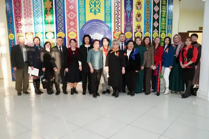 Круглый стол по вопросам добропорядочности граждан и воспитания молодого поколения прошёл сегодня Павлодаре