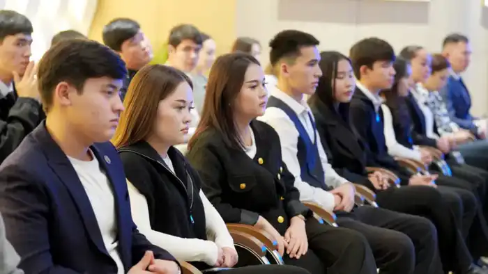 В ТУРКЕСТАНСКОЙ ОБЛАСТИ ПРОШЕЛ КООРДИНАЦИОННЫЙ СОВЕТ ПО РАЗВИТИЮ МОЛОДЕЖНОЙ ПОЛИТИКИ (2)