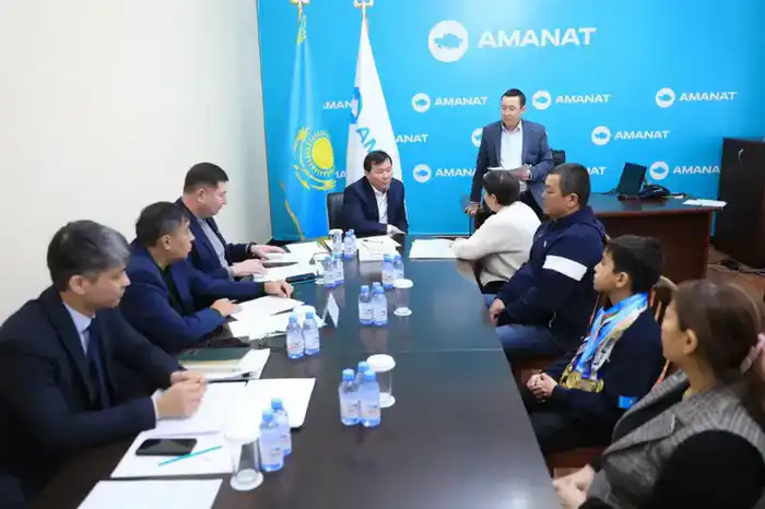 На прием к акиму области обратилось 15 актюбинцев (9)