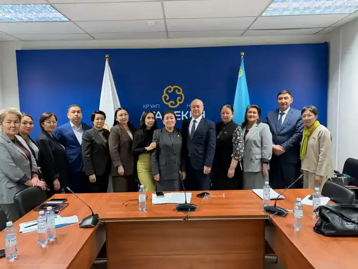 Обсуждение квалификационных критериев и актуальных вопросов в сфере непрерывного образования в Казахстане Павлодаре