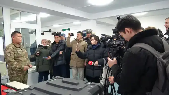 В Алматы журналистов ознакомили со спецификой обучения в военных учебных заведениях МО РК Павлодаре
