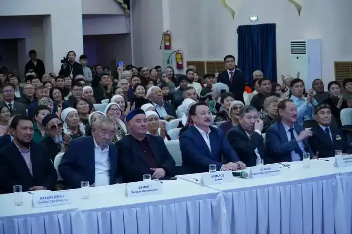 Поэзия, история и преемственность: в Бухар-Жырауском районе прошёл республиканский айтыс (2)