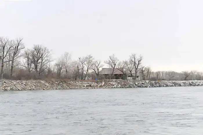 Проведена проверка участков, подверженных риску паводков (4)