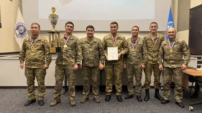 Военнослужащие Вооруженных сил отметили День Независимости (3)