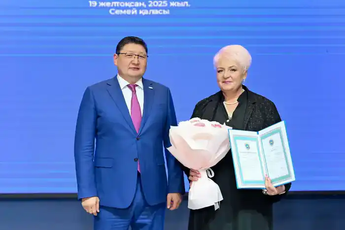 В области Абай наградили победителей конкурса «Достық-2025» (7)