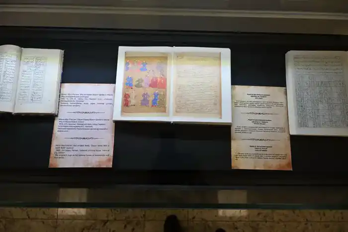 Персидские рукописи о Казахском ханстве впервые представлены в Казахстане (6)