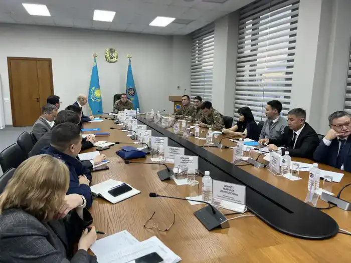 Совместная тренировка МЧС и служб гражданской защиты: подготовка к последствиям землетрясения в Алматы Павлодаре