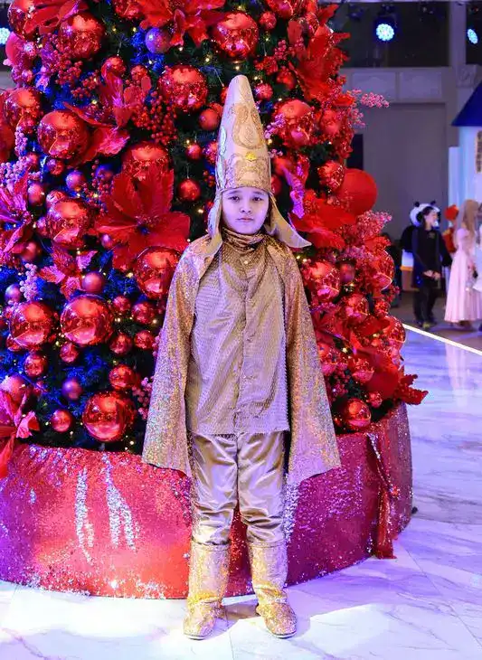 Новогодний сюрприз: 200 детей и волшебные подарки! Павлодаре