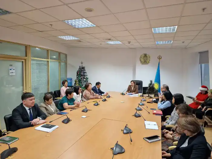 Прощание с Болатом Калмагамбетовым на заслуженном отдыхе и поздравление с Новым годом в Комитете Павлодаре