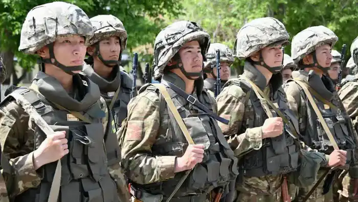 В Казахстане стартовал набор на службу в резерве для военнообязанных Павлодаре