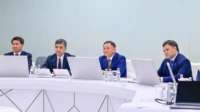 Министерство энергетики Казахстана обсуждает внедрение ИИ для прогнозирования оборота нефтепродуктов Павлодаре