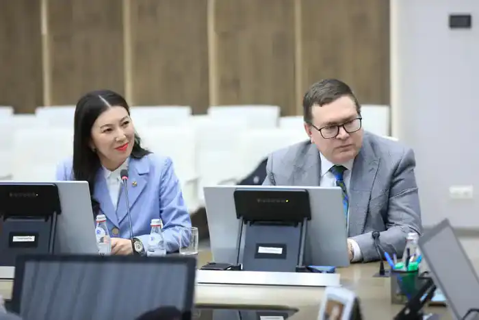 В Актобе обсудили совместные образовательные и научные проекты с международными университетами (2)