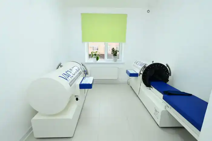 Глава региона осмотрел новую пристройку к центральной больнице (3)