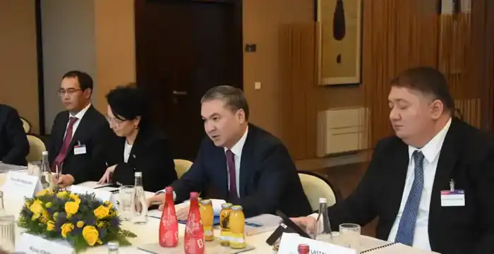 В Париже состоялось 16-е заседание Межправительственной комиссии по торгово-экономическому сотрудничеству Казахстана и Франции (2)