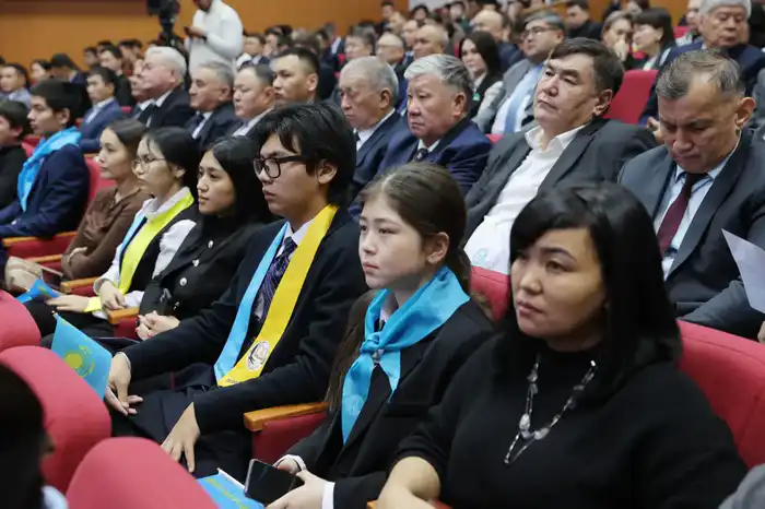 Форум для молодых избирателей прошел в Таразе (3)