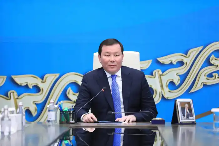 Гранты для писателей Казахстана в Актобе поддержка литературы и культурные инициативы Павлодаре