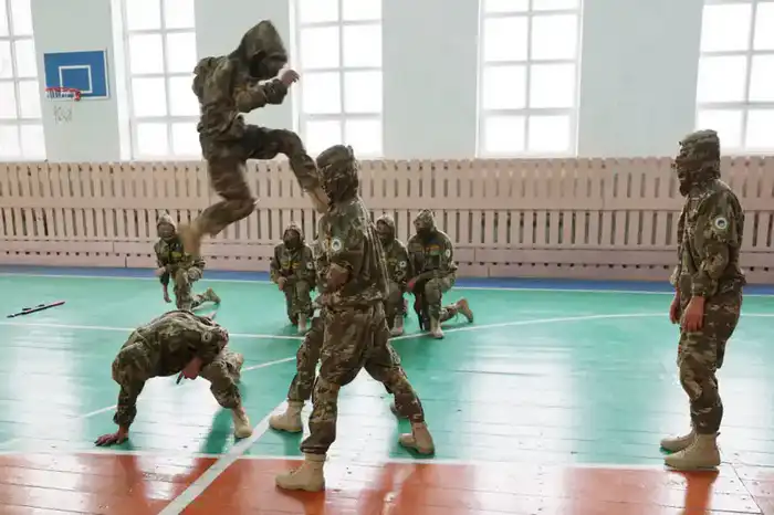 Положительные изменения в школьной среде: влияние военно-патриотического клуба "Жас бүркіт" на дисциплину и активность учеников Павлодаре