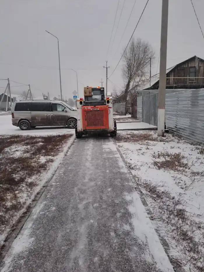 Астана усиливает снегоуборочные работы с привлечением спецтехники и дорожных рабочих Павлодаре