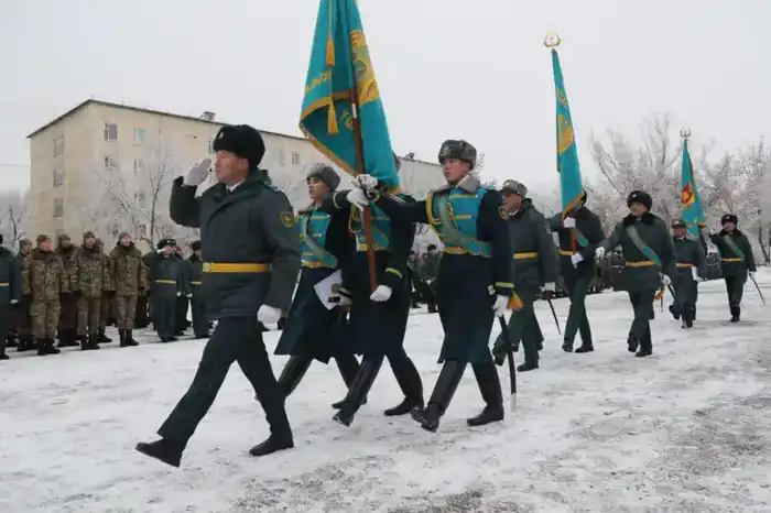 Воинским частям Десантно-штурмовых войск вручили Боевые знамена (8)