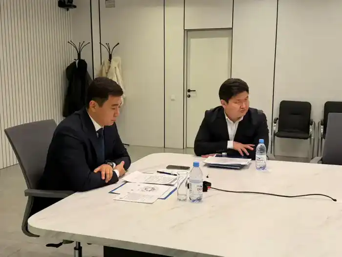 Прием граждан вице-министра Куандыка Кажкенова вопросы жилищного обеспечения и модернизации инфраструктуры Павлодаре