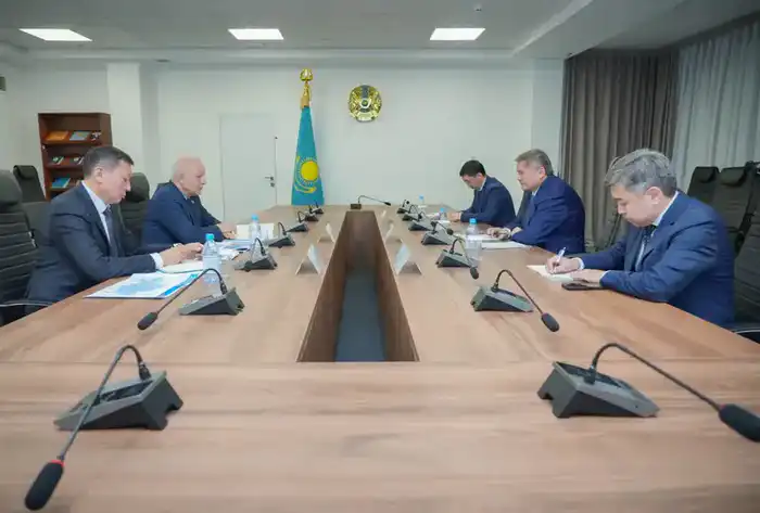 Саясат Нурбек обсудил с представителями Тюркской академии научное сотрудничество Павлодаре