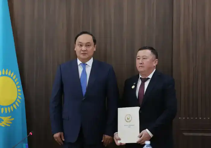 Лучших педагогов наградили в Жамбылской области (7)