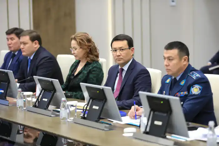 Аким Асхат Шахаров: Актюбинская область на пути к светлому будущему Павлодаре