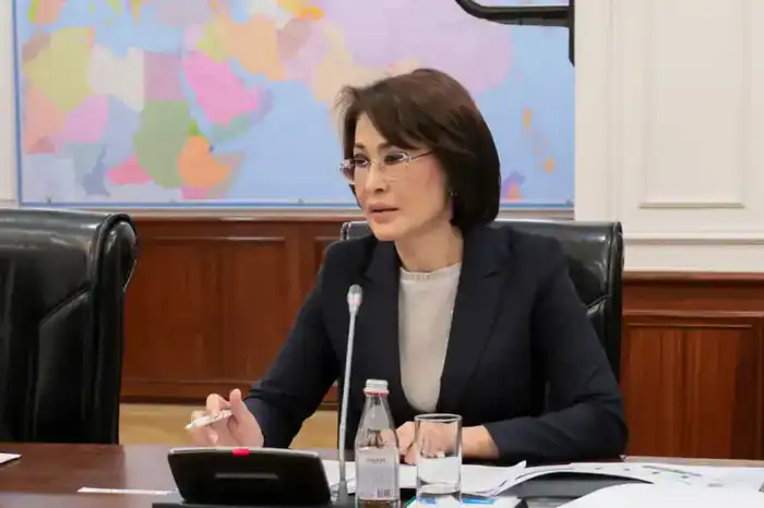 ЦИФРОВИЗАЦИЯ ЗДРАВООХРАНЕНИЯ И УСТОЙЧИВОСТЬ СИСТЕМЫ ОСМС БЫЛИ РАССМОТРЕНЫ В ПРАВИТЕЛЬСТВЕ (2)