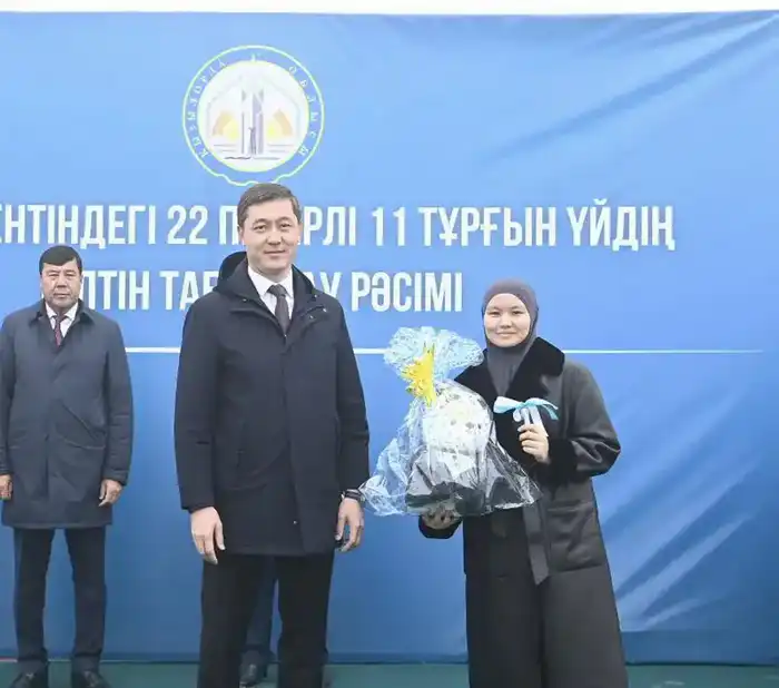 В Шиелийском районе вручили ключи от новых домов для семей из социально уязвимых слоев населения Павлодаре