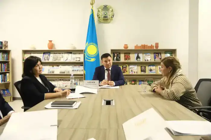 Заместитель акима Туркестанской области выслушал обращения граждан о социальной помощи и трудоустройстве Павлодаре