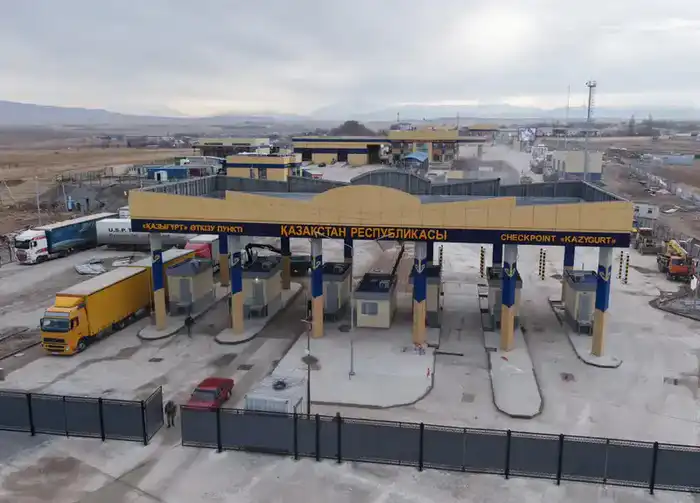 В ТУРКЕСТАНСКОЙ ОБЛАСТИ ПОСЛЕ МОДЕРНИЗАЦИИ ЗАПУЩЕН ТАМОЖЕННЫЙ ПОСТ «ҚАЗЫҒҰРТ» (7)