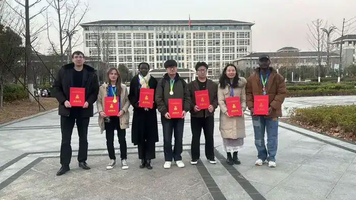 Казахстанский студент завоевал золотую медаль на международном чемпионате BRICS Павлодаре