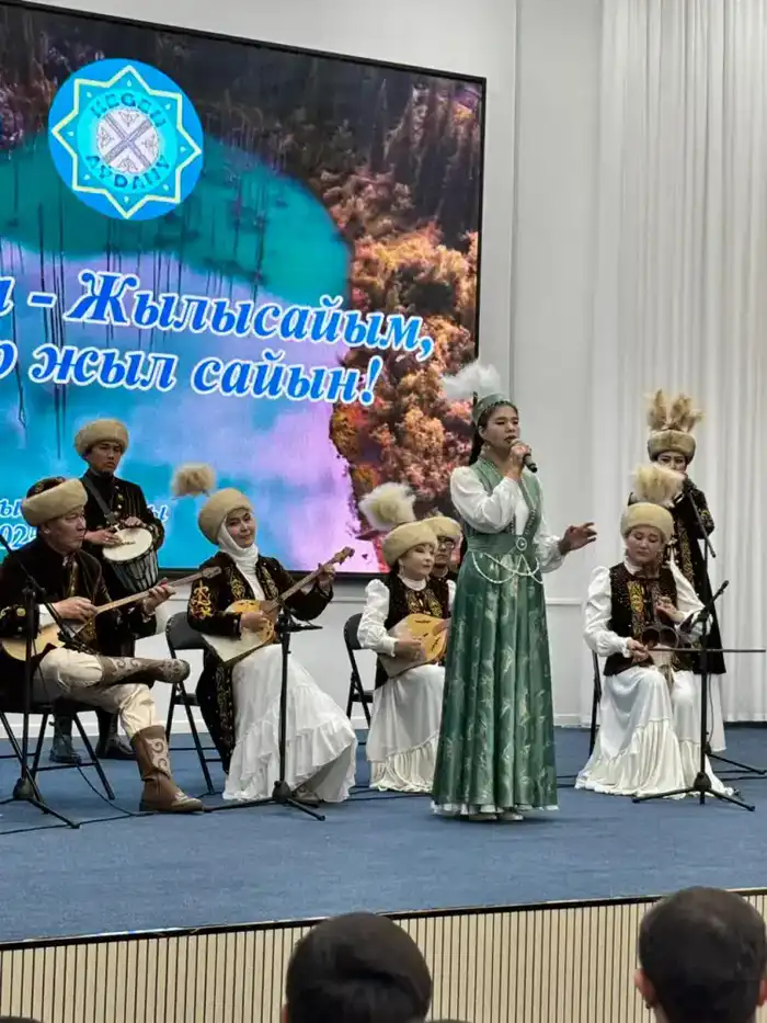 В селе Жылысай открыт новый Дом культуры, способствующий развитию местного творчества и культурных мероприятий. Павлодаре