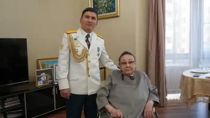 С оркестром и поздравлениями: юбилей Тулегеновой! Павлодаре