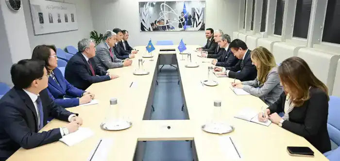 Встреча Ермека Кошербаева и Рафаэля Гросси: обсуждение сотрудничества Казахстана и МАГАТЭ в атомной сфере Павлодаре