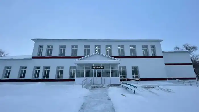 120-ти летняя школа прошла реновацию (4)