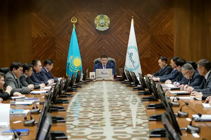 Абай: новые проекты по ремонту дорог на 2025 год Павлодаре